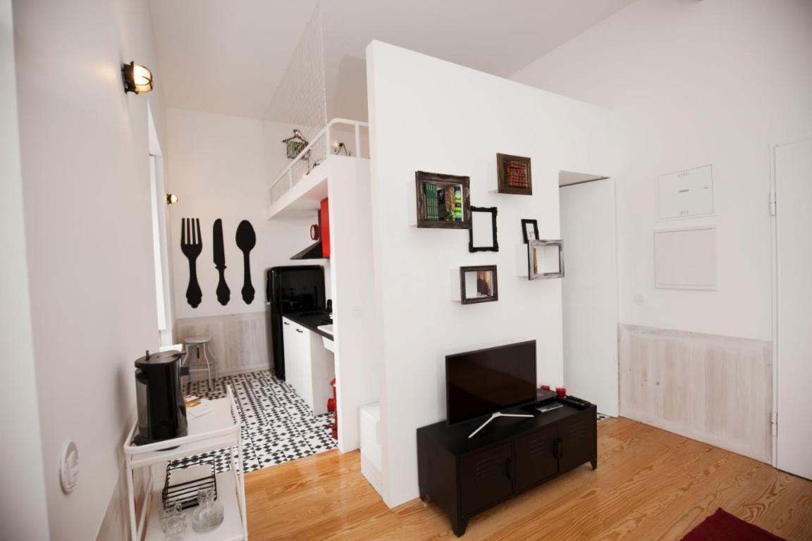 Get Lights And Books In A Flat Apartman Porto Kültér fotó